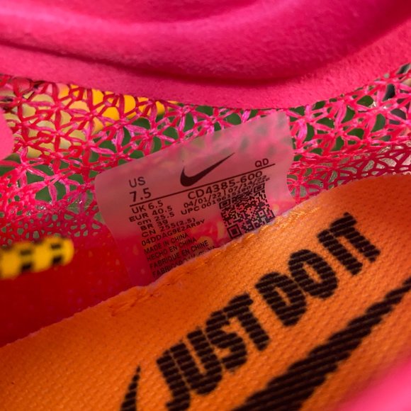 Nike Air Zoom Victory Track Spikes Hyper Pink CD4385-600 Men 7.5 Women 9 NEW main image 4